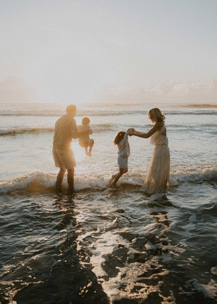 summer sunrise family photo