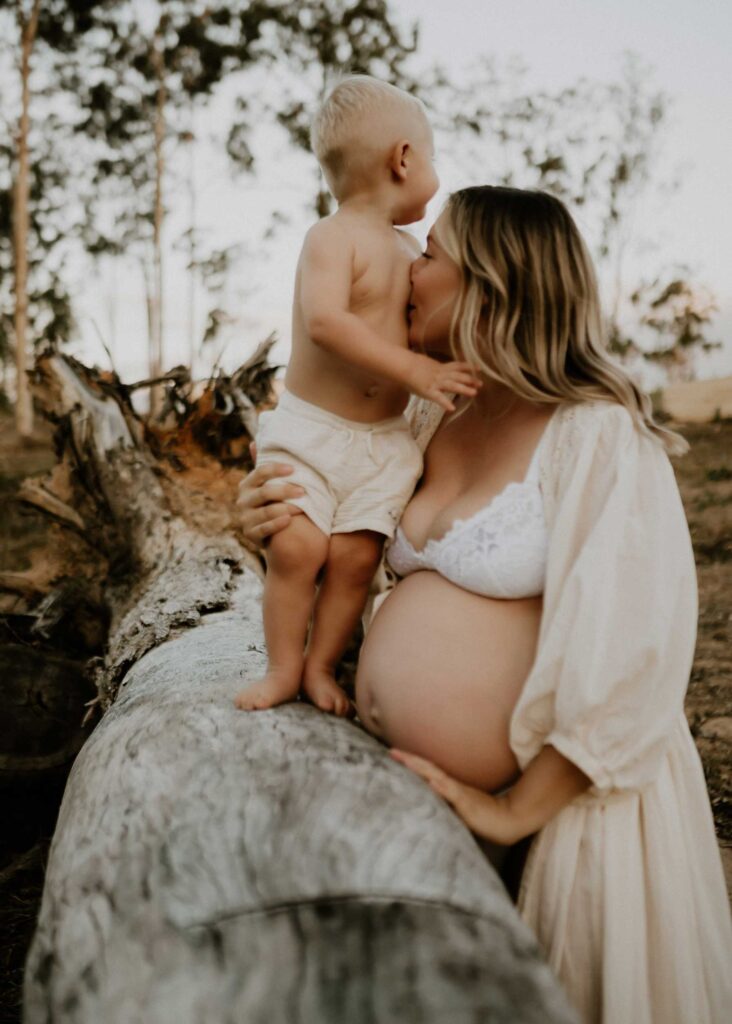 Family maternity photos 