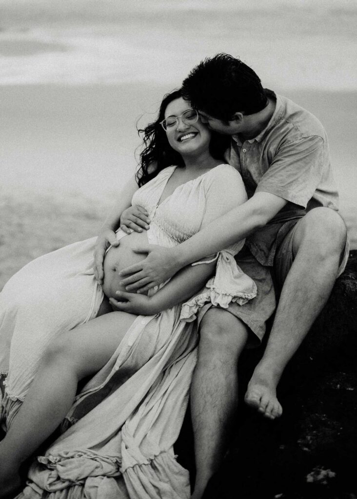 Beach maternity photos 