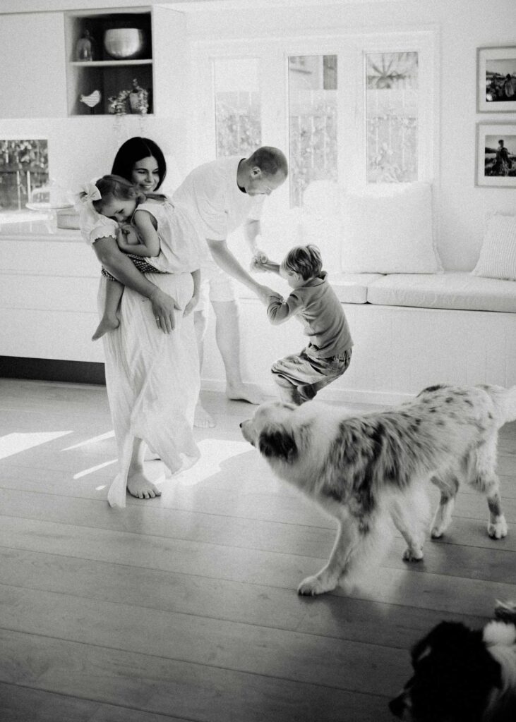 family photography with dogs